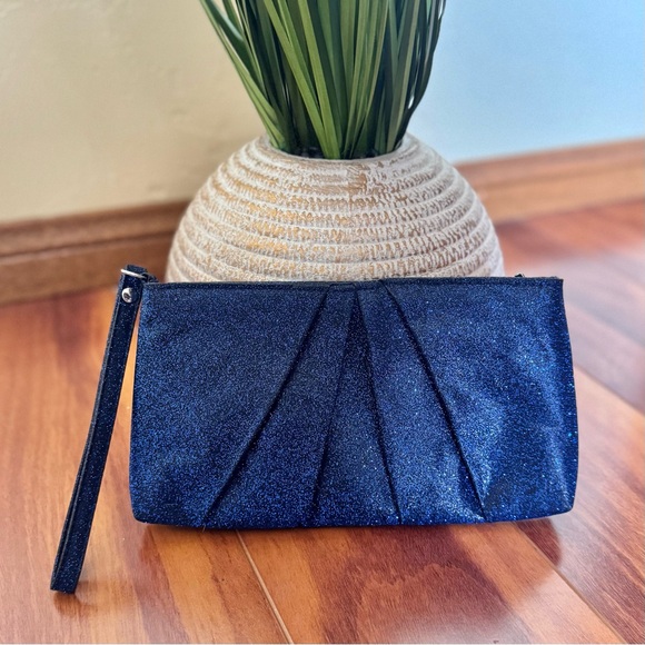 Handbags - Elegant Glitter Navy Blue Zip Clutch Bag